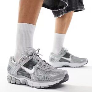 Nike Zoom Vomero 5 Men's Running Training Gym Athletic Shoes Wolf Grey